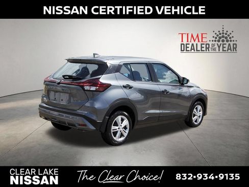 Certified 2025 Nissan Kicks Play S FWD image 8