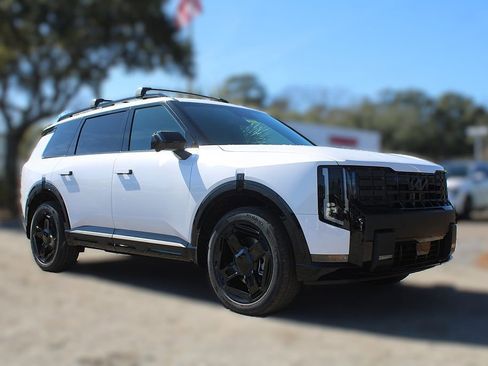 New 2027 Kia Telluride SX X-Line w/ Towing Package image 3