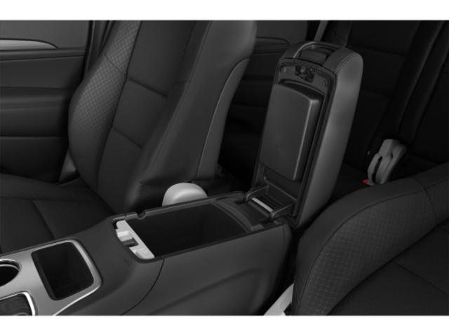 Certified 2022 Jeep Grand Cherokee Laredo X AWD/4WD image 14