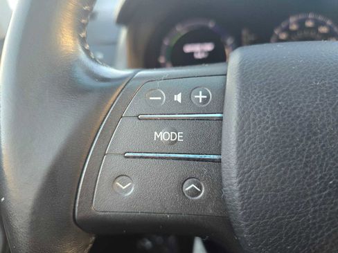 Used 2010 Lexus HS 250h image 33