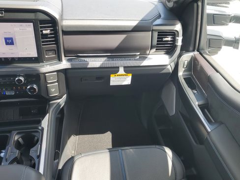 New 2026 Ford F450 Platinum w/ FX4 Off-Road Package image 12