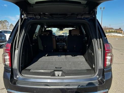 Used 2023 Chevrolet Tahoe High Country w/ Advanced Technology Package AWD/4WD image 12