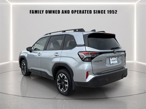 Certified 2025 Subaru Forester Premium image 4