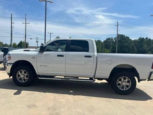 Used 2024 RAM 2500 Big Horn AWD/4WD image 5
