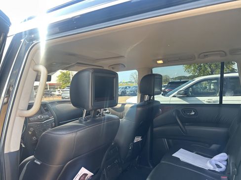 Used 2020 Nissan Armada Platinum w/ Cargo Package image 18