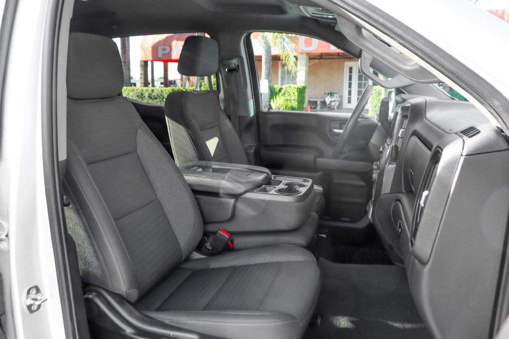 Used 2022 Chevrolet Silverado 1500 Custom w/ LPO, Dark Essentials Package AWD/4WD image 35