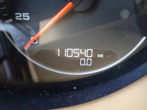 Used 2014 Porsche Cayenne S image 12