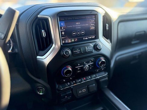 Used 2020 Chevrolet Silverado 1500 RST w/ All-Star Edition image 16