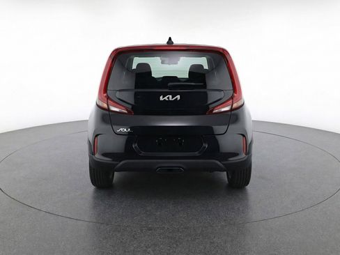 Used 2025 Kia Soul LX w/ LX Technology Package image 7