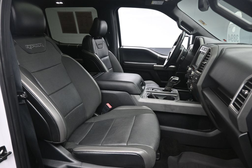 Used 2019 Ford F150 Raptor w/ Equipment Group 802A Luxury AWD/4WD image 28