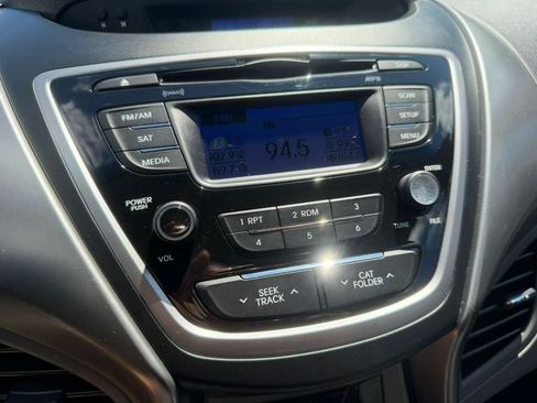 Used 2013 Hyundai Elantra GLS FWD image 26
