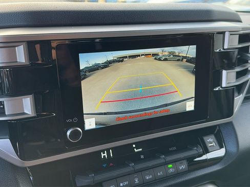 New 2026 Toyota Tundra SR5 image 33