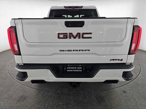 Used 2021 GMC Sierra 1500 AT4 w/ AT4 Premium Package image 13