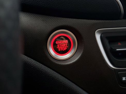 Used 2025 Honda Ridgeline TrailSport image 19