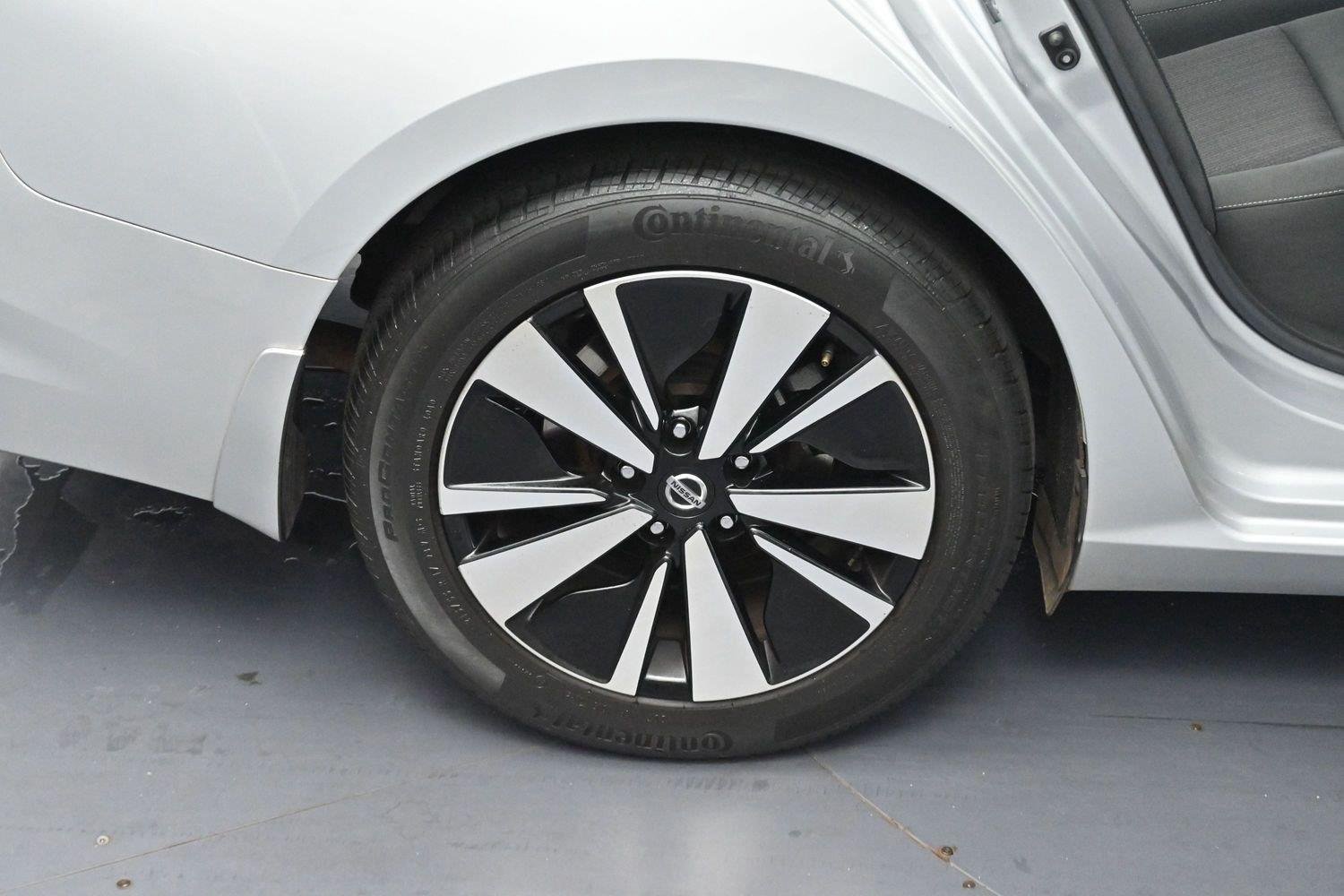 Used 2022 Nissan Altima 2.5 SV FWD image 30