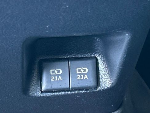 Used 2022 Toyota 4Runner SR5 Premium image 59