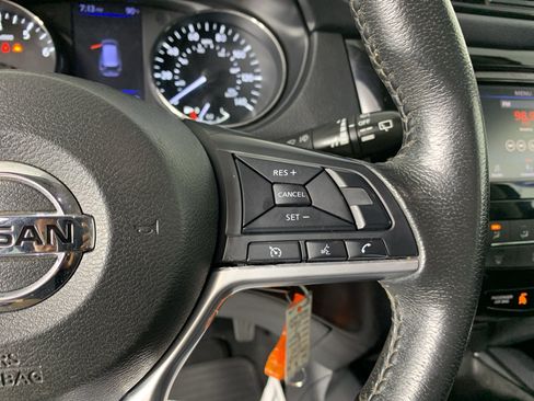Used 2020 Nissan Rogue S w/ Special Edition Package AWD/4WD image 19