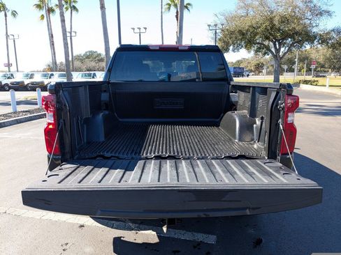Certified 2025 Chevrolet Silverado 1500 LT image 14