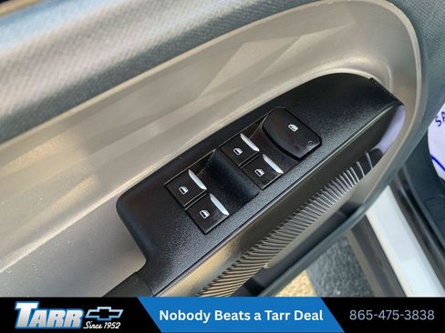 Used 2022 Ford Maverick XL FWD image 15