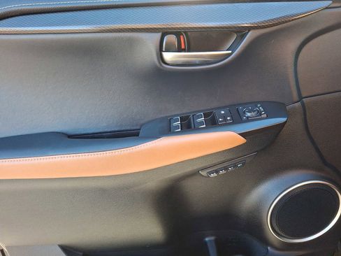 Used 2019 Lexus NX 300 image 8