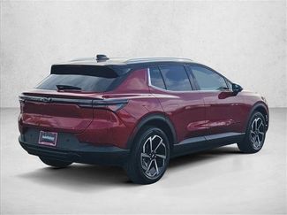 New 2026 Chevrolet Equinox EV LT video 2