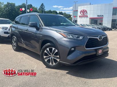 Used 2020 Toyota Highlander XLE