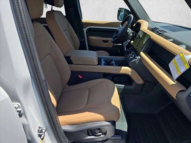 New 2026 Land Rover Defender 110 S AWD/4WD image 10