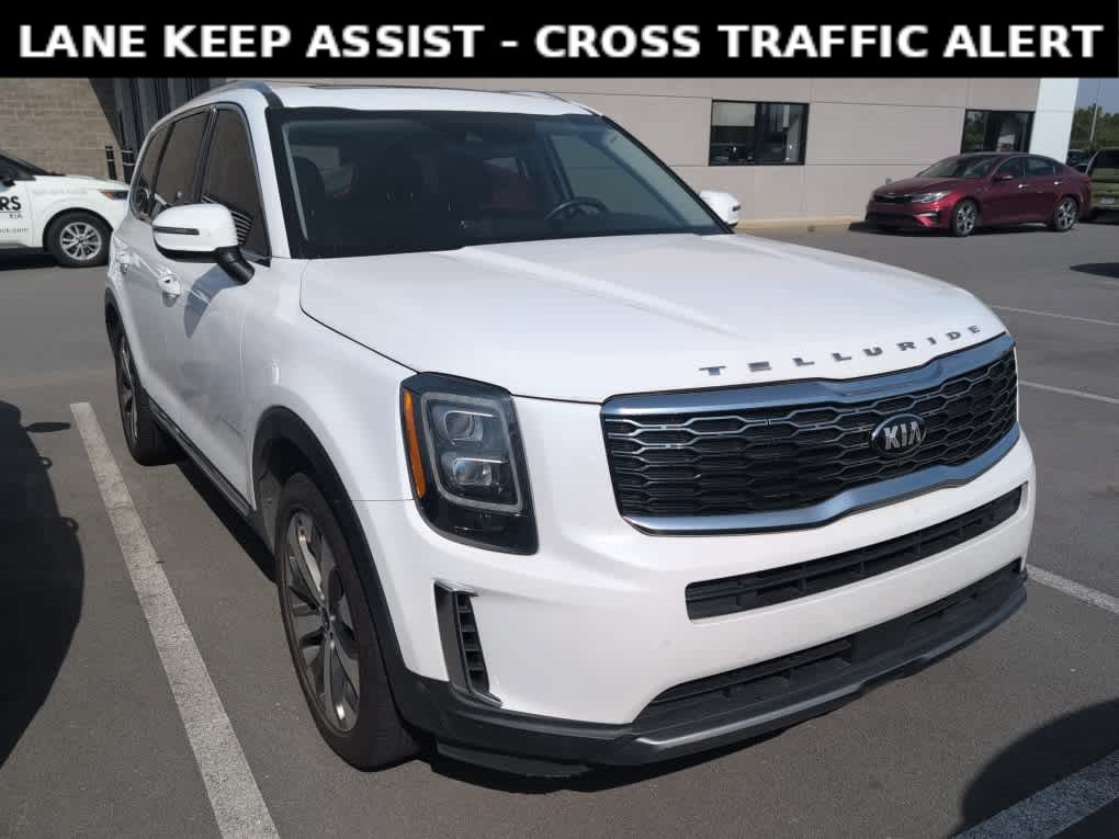 Used 2021 Kia Telluride EX w/ EX Premium Package FWD image 3