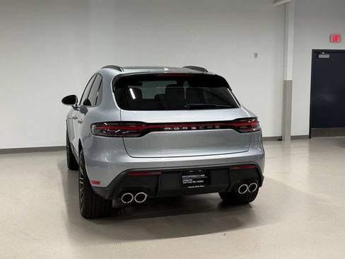 Certified 2026 Porsche Macan w/ Premium Package Plus AWD/4WD image 3