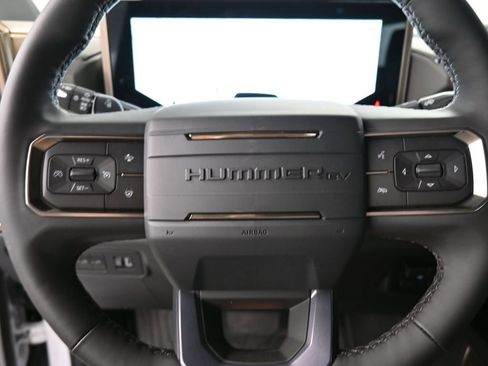 New 2025 GMC Hummer EV 2X image 33