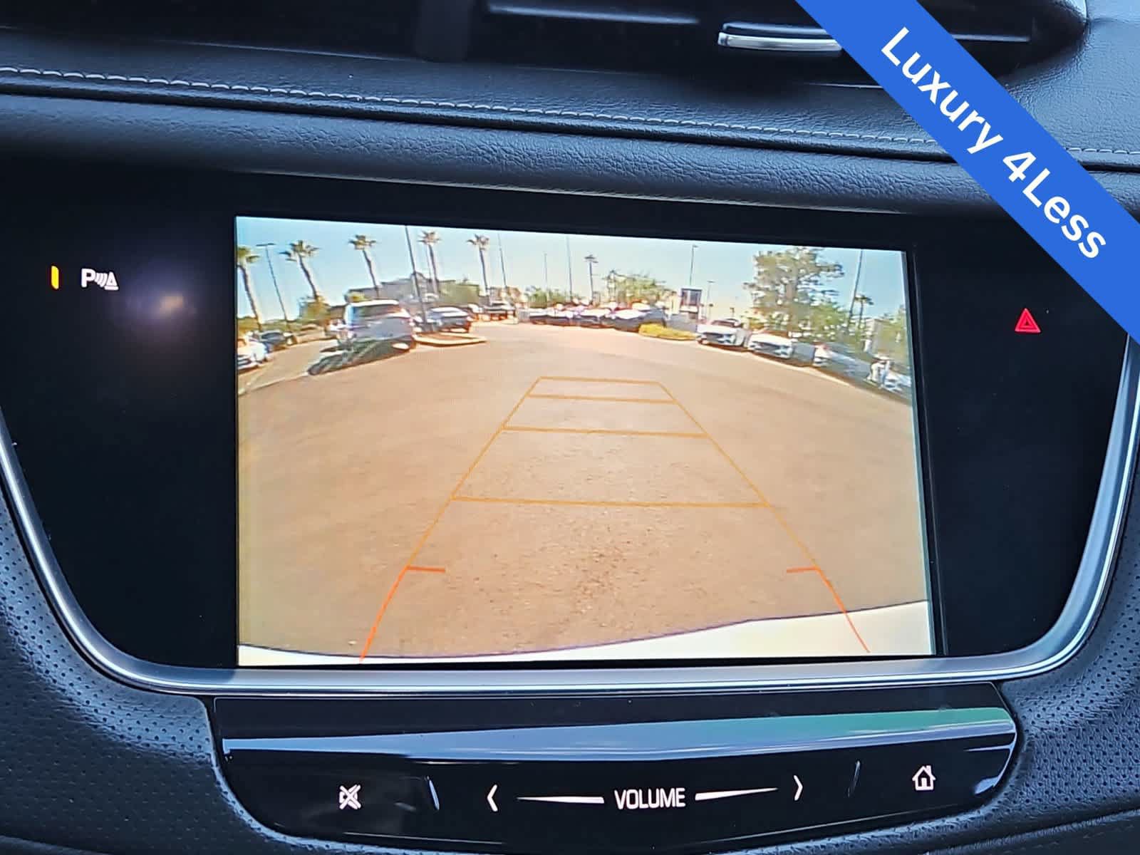 Used 2018 Cadillac XT5 FWD image 26