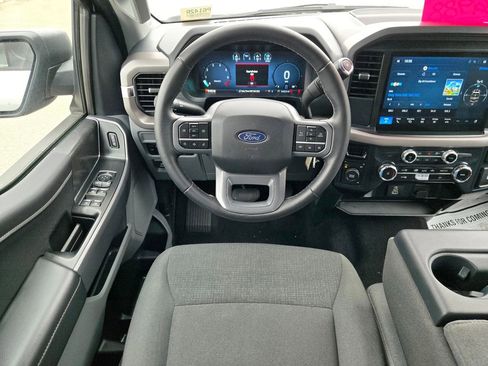 Used 2025 Ford F150 XLT w/ Equipment Group 301A Standard AWD/4WD image 13