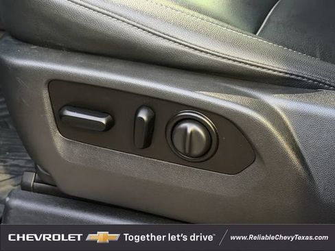Used 2021 Chevrolet Silverado 1500 LT Trail Boss w/ Convenience Package II AWD/4WD image 32
