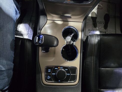 Used 2014 Jeep Grand Cherokee Limited AWD/4WD image 40