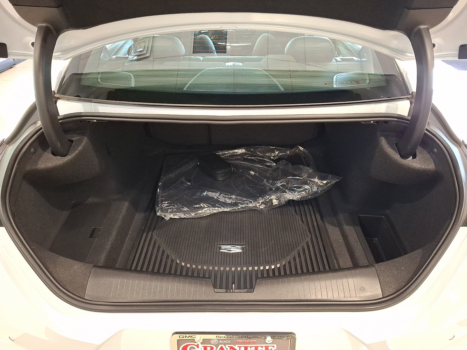 Used 2026 Cadillac CT4 Luxury w/ Sun And Sound Package AWD/4WD image 28