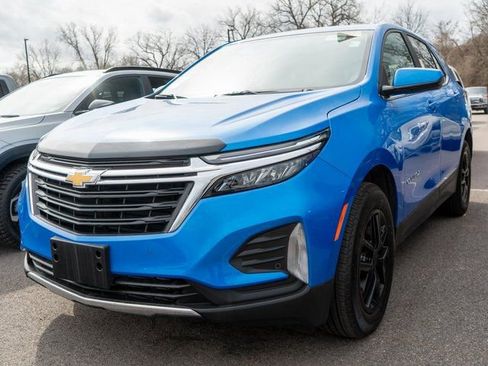 Used 2024 Chevrolet Equinox LT image 1