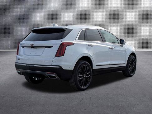 New 2026 Cadillac XT5 Premium Luxury w/ LPO, ONYX Package image 5