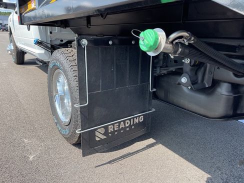 New 2024 RAM 3500 Tradesman w/ Chrome Appearance Group image 10