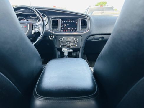 Used 2018 Dodge Charger GT AWD/4WD image 25