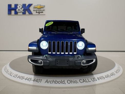 Used 2018 Jeep Wrangler Unlimited Sahara w/ Uconnect 4C Nav & Sound Group image 3