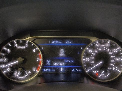 Used 2021 Nissan Altima 2.5 SV FWD image 23