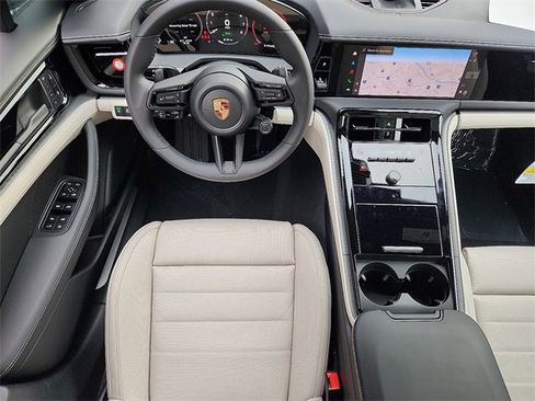 New 2026 Porsche Panamera 4 E-Hybrid image 13