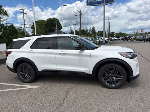 New 2026 Ford Explorer ST AWD/4WD image 2