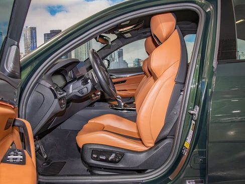 Used 2023 BMW M5 w/ Executive Package image 20