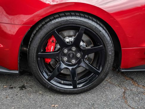 Used 2020 Ford Mustang Shelby GT350R w/ GT350R Equipment Group 920A image 6