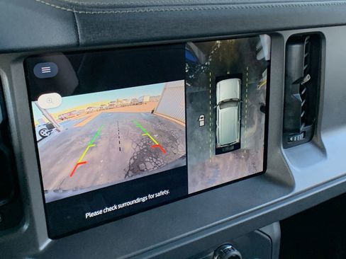 New 2025 Ford Bronco Badlands image 38