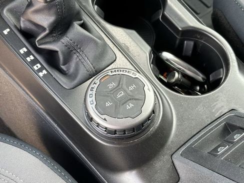Used 2023 Ford Bronco Outer Banks AWD/4WD image 22
