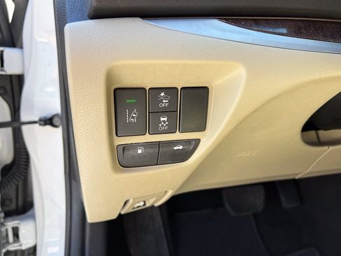 Used 2020 Acura TLX V6 SH-AWD w/ Technology Pkg image 15