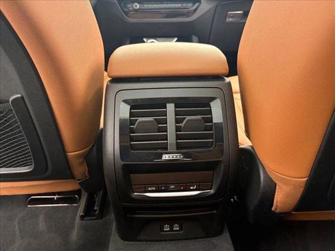 Used 2024 BMW X3 sDrive30i w/ Convenience Package w/ZPA image 17