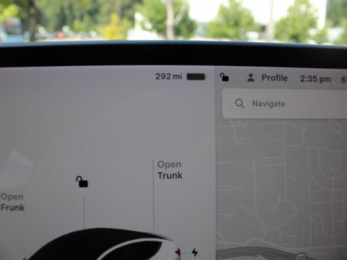 Used 2021 Tesla Model Y Long Range AWD/4WD image 10